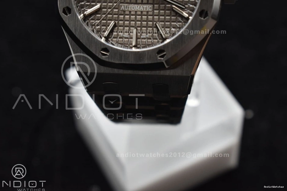 Royal Oak Gray Edition 1030 on 37mm Super SS Textured SS Bracelet Best SA3120 1:1 ZF Clone Dial 15450 MultiPurpose 0524